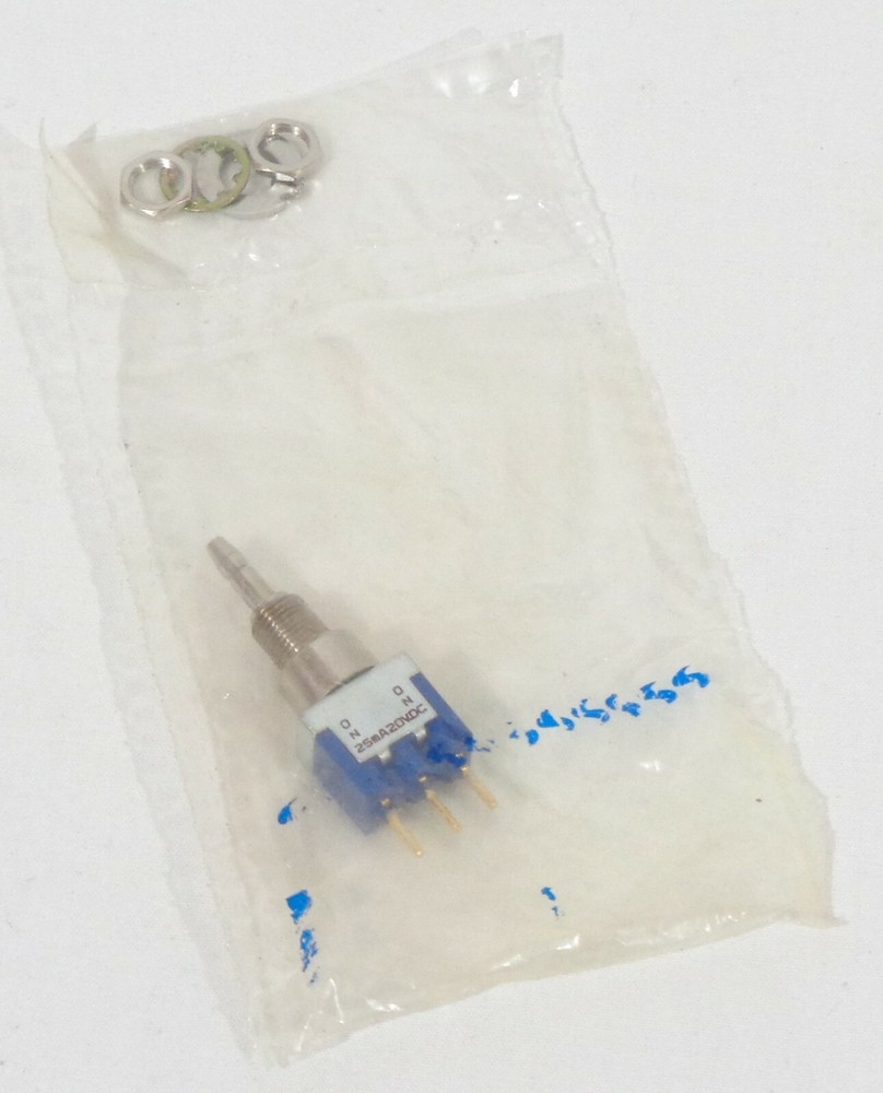 Vintage Honeywell Micro Switch 8N1022B Toggle Switch 20VDC Push Button Actuator