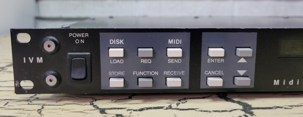 IVM MD 128 3.5 inch floppy Disk Midi Data Interface Storage System I.V.M. MD-128