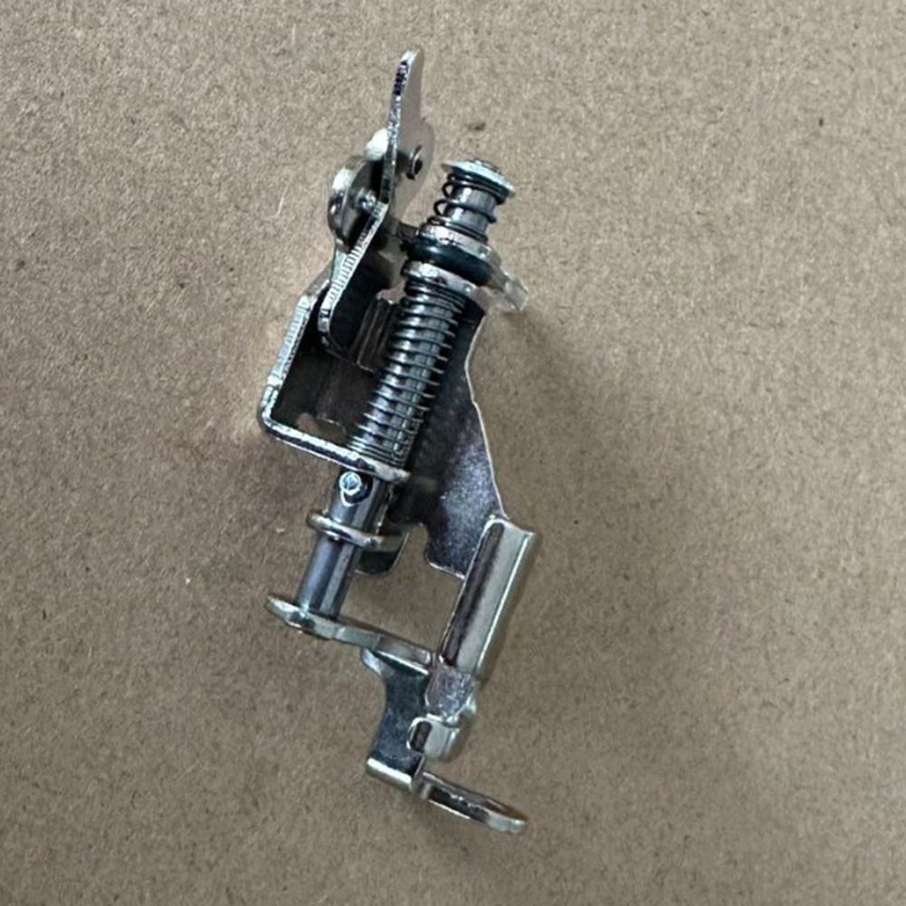 Motion Spring Foot Designed for Compatibility with Various For Sewing Machines