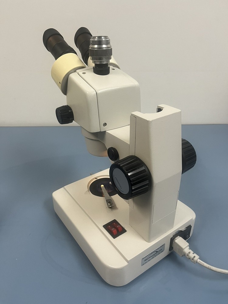Omano Trinocular Stereo Microscope With Light Stand (Good Condition)