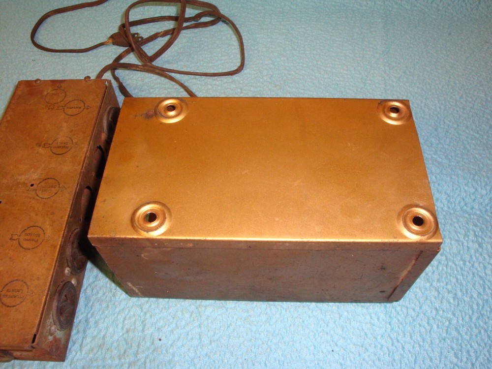 Wurlitzer Jukebox Coin Box Housing & Junction Box
