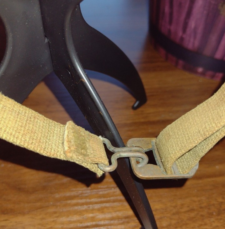 WW2 HELMET 69TH FIXED BALE !! Read Description!!