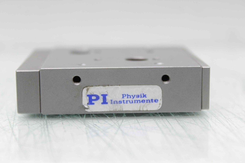 Physik Instrumente 11350 Spring Loaded Cross Roller Linear Stage