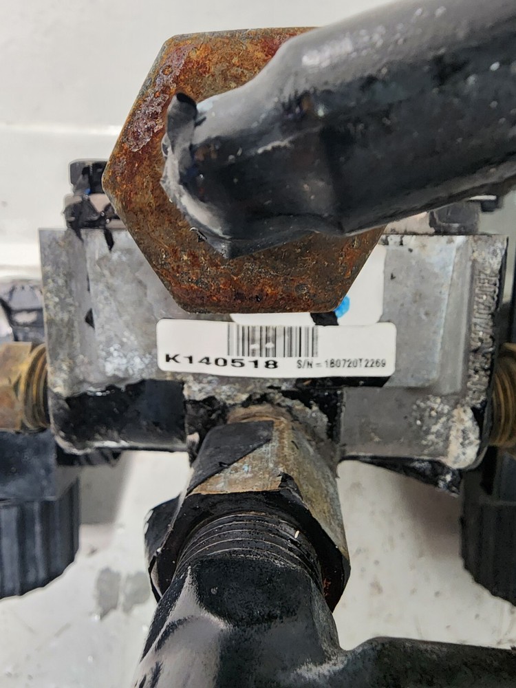 K056040 Bendix M-40HR ABS Modulator Valve 12v ASSEMBLY