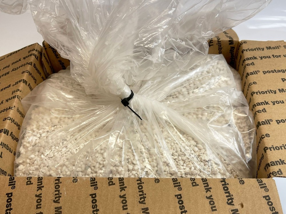 Crushed Oyster Shells - 20 Pounds