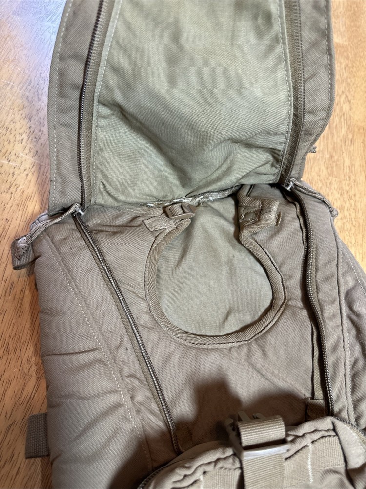 USMC Hydration Pack Eagle Industries No Bladder Coyote Camelback Water