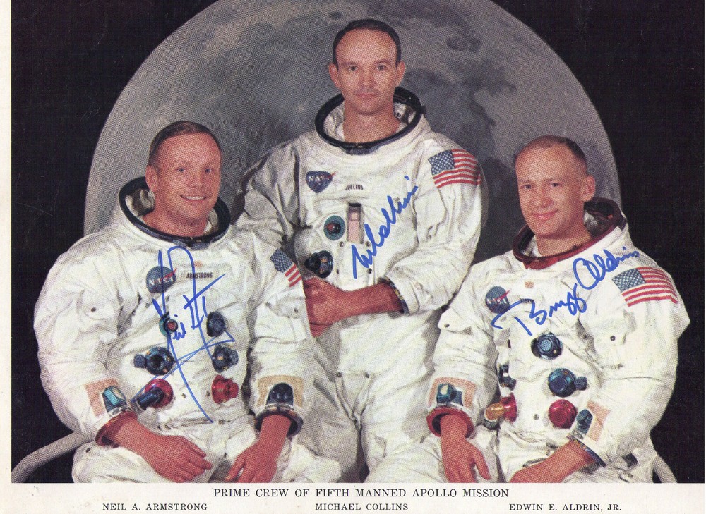Apollo 11 - Neil Armstrong Edwin Aldrin Autograph Michael Collins
