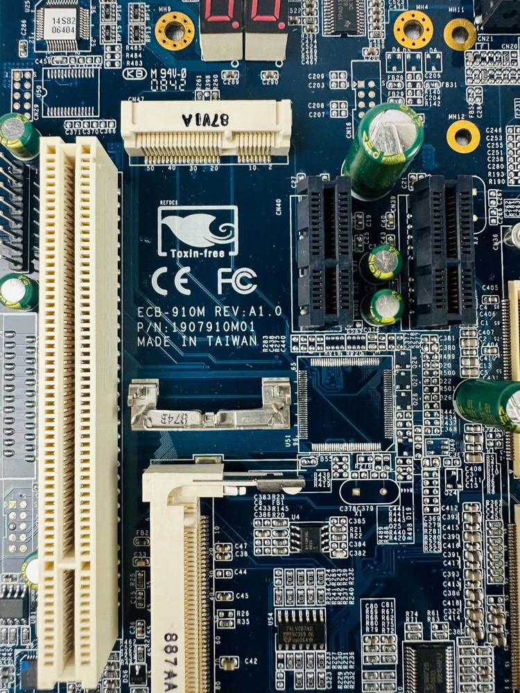 Aaeon ECB-910M 1907910M01 COM Express Carrier Board