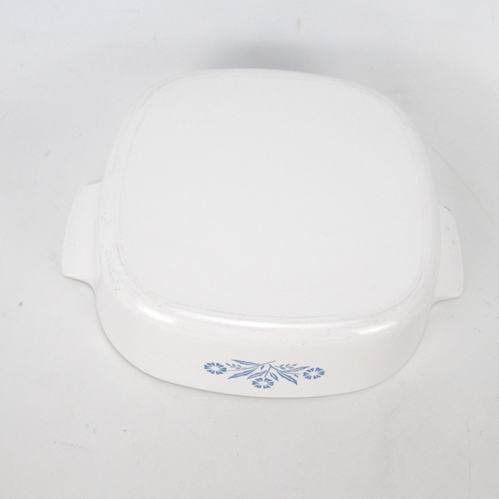 Corning Ware Blue Cornflower 2 Liter Baking Dish A-2-B with Pyrex Lid EUC