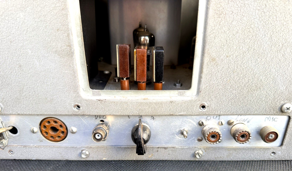 Vintage HeathKit DX-35 Transmitter AS IS-POWERS ON-PLEASE READ