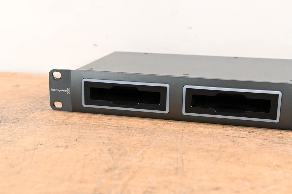 Blackmagic Design MultiDock 2 CG01U1M