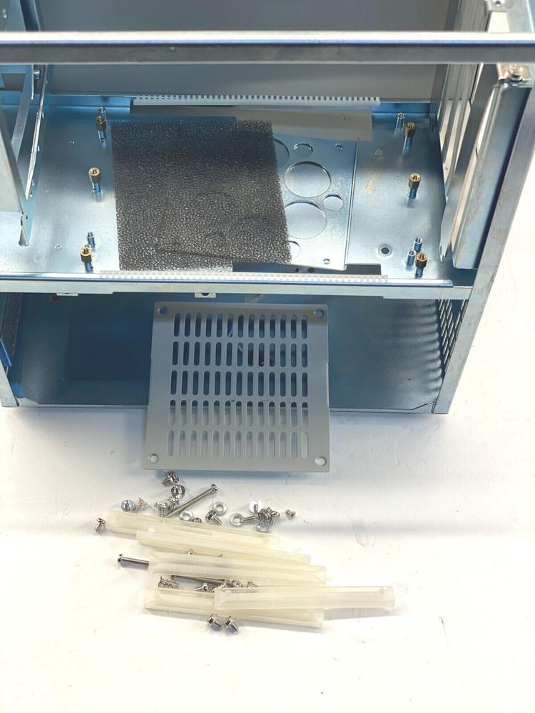 ADLINK RK-604A Compact Size Chassis