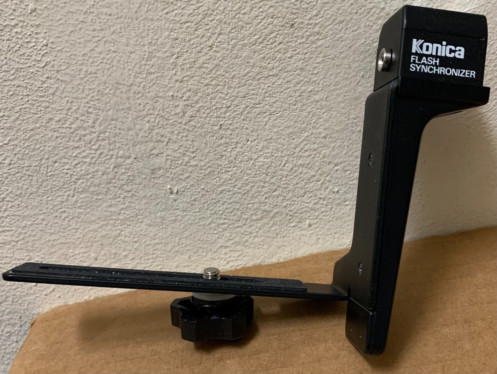 Konica Flash Synchronizer Bracket part for digital camera slave for MR-70