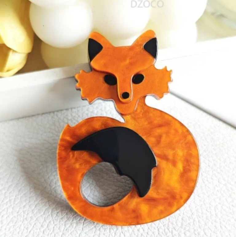 Acrylic Fox brooch