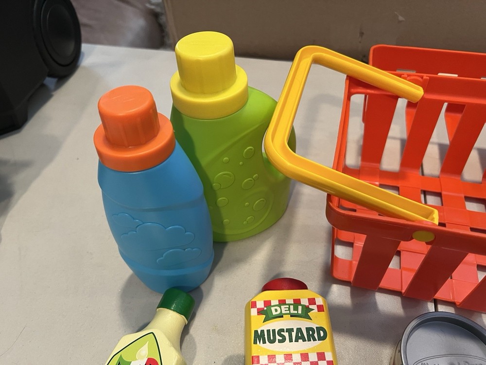 Melissa & Doug Condiments + HTF Sugar Shaker & More