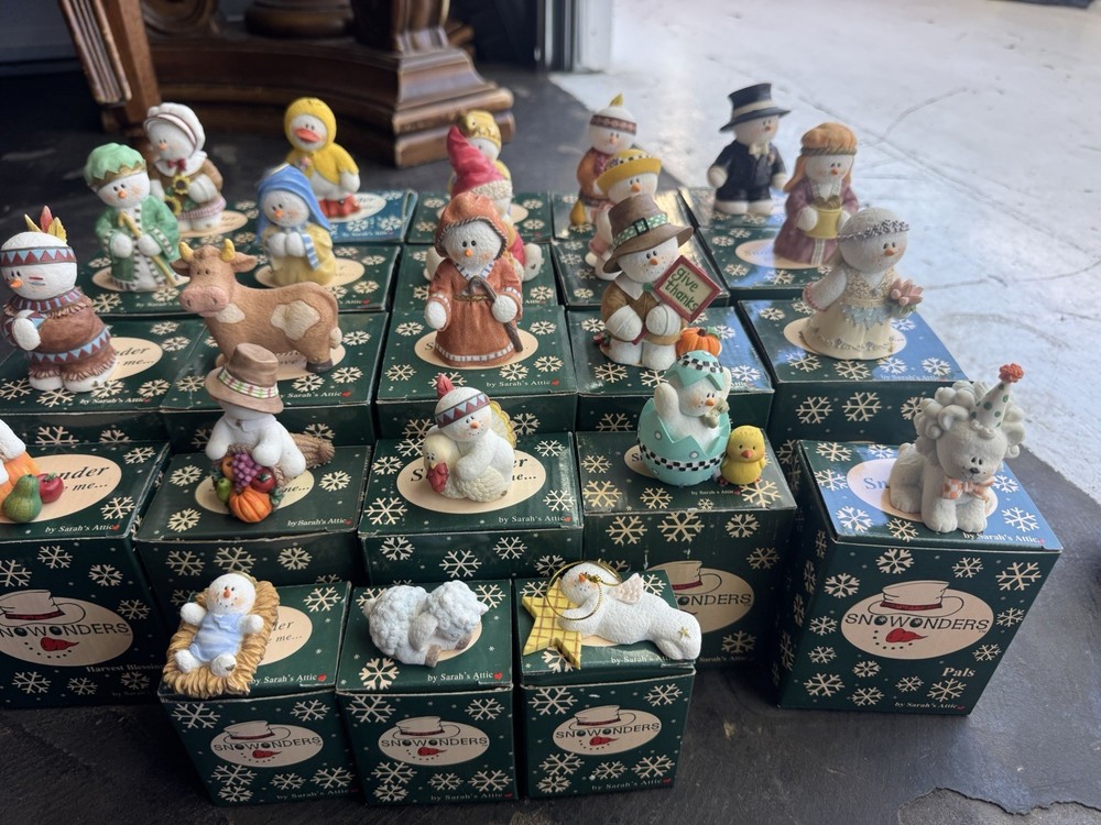 Sarah's Attic Snowonders Figurine