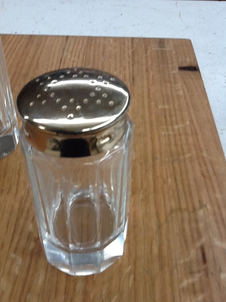 Vintage Silver Plated Tarnish Resistant Cruet Caddy with Salt/Pepper/Oil/Vinegar