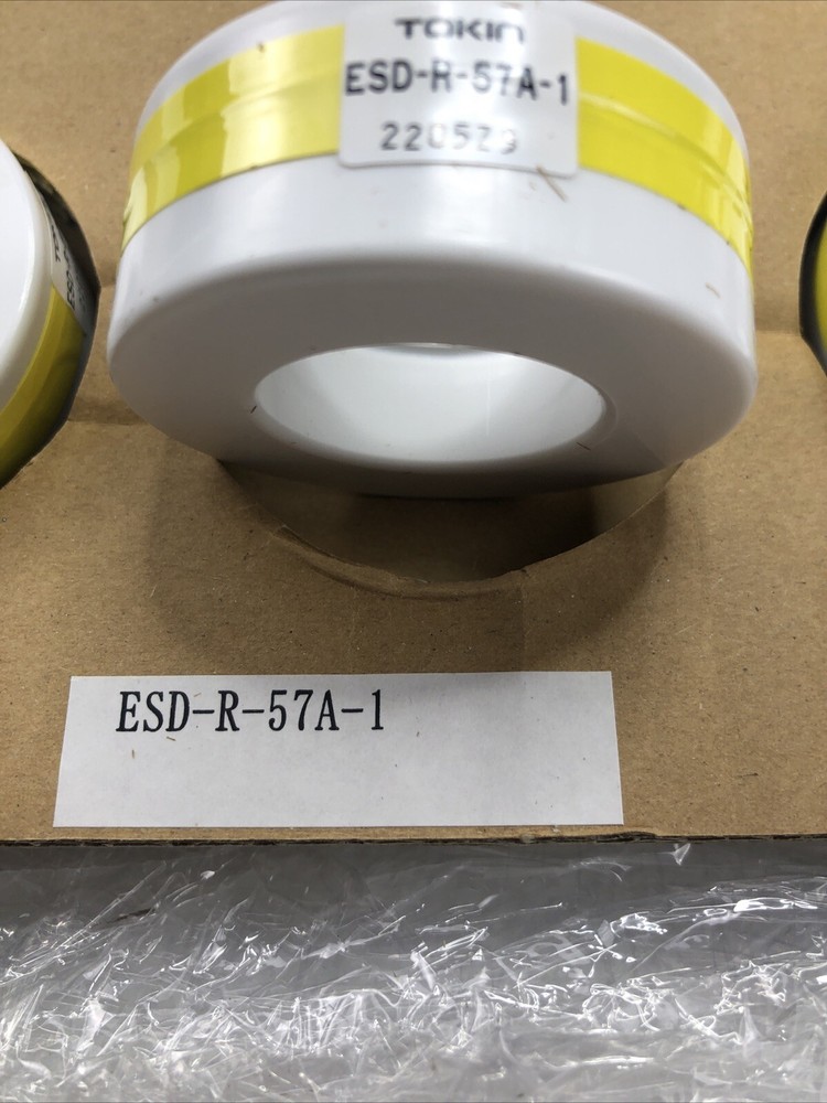 Kemet ESD-R-57A-1 Ferrite Toroidal EMI Core Round Cable