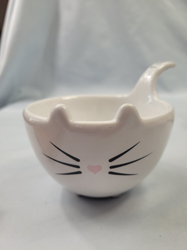 White Kitty Cat Nesting Stackable Measuring Cups 1 Cup, 1/2, 1/3, 1/4 EUC. 32