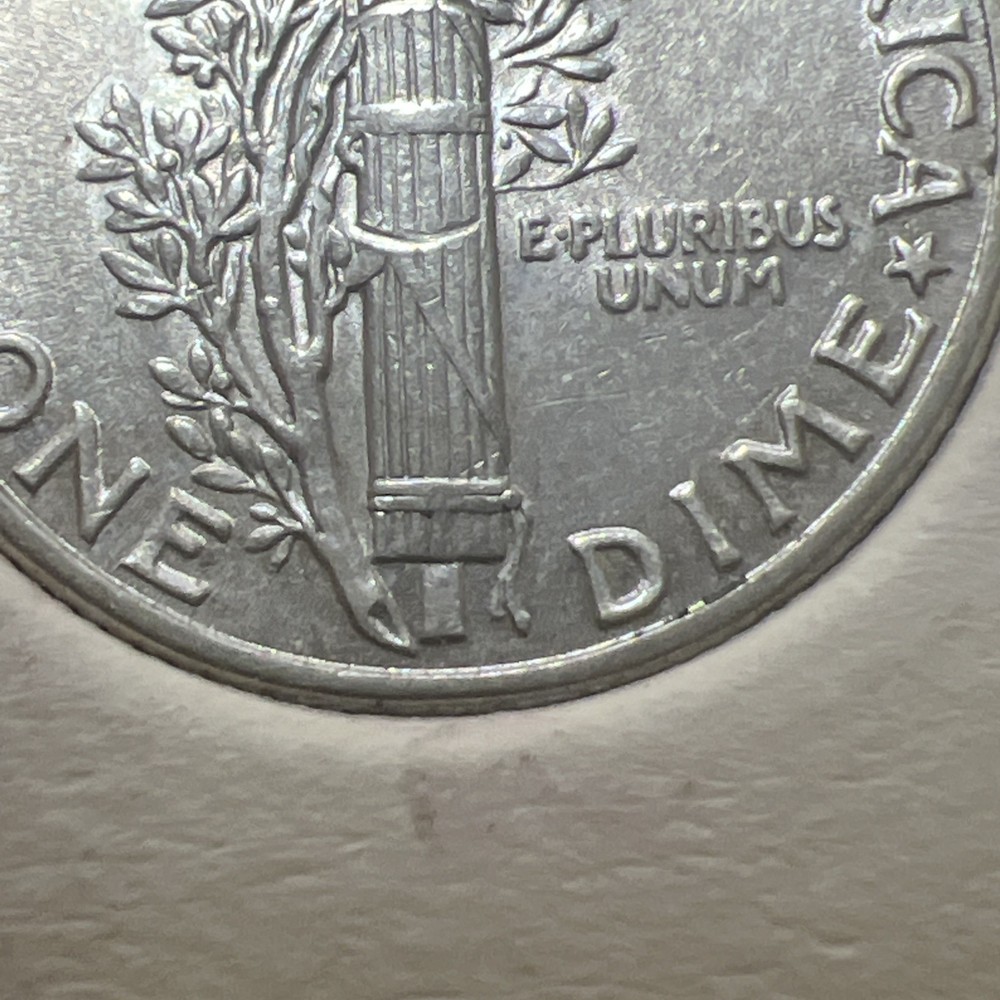 1939 P MERCURY DIME! Nice Better Coin