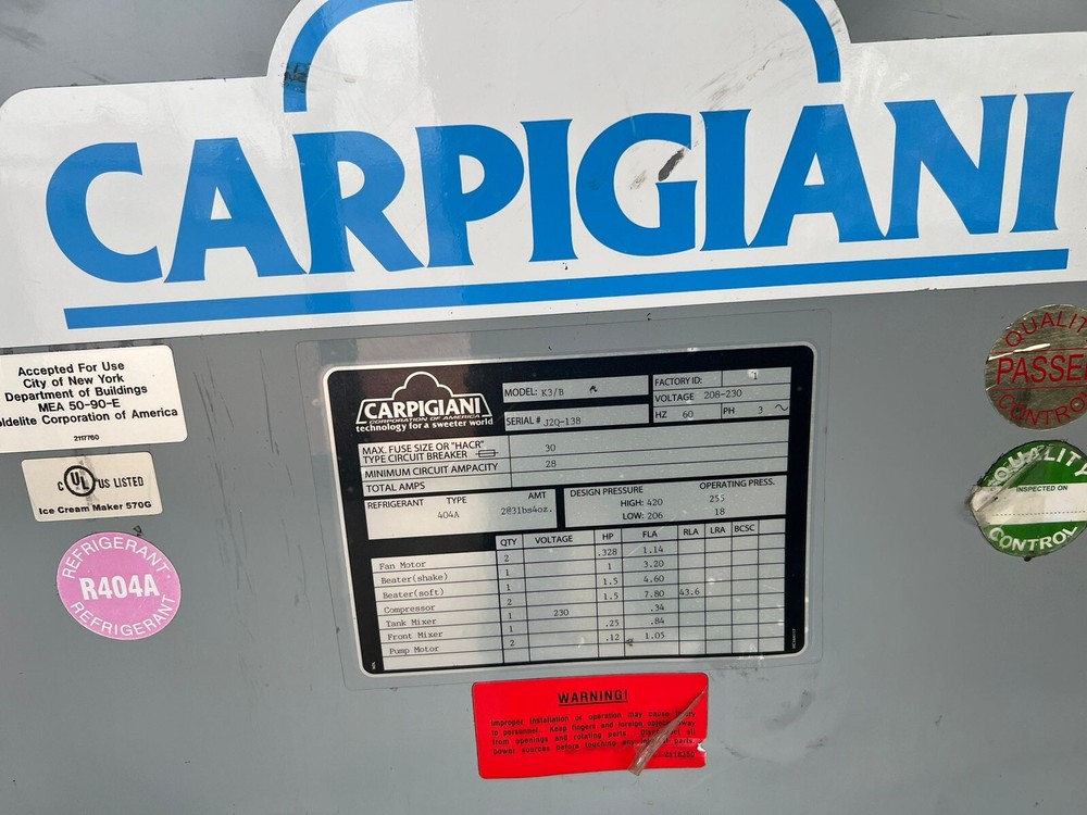 ICE CREAM MACHINE Carpigiani used