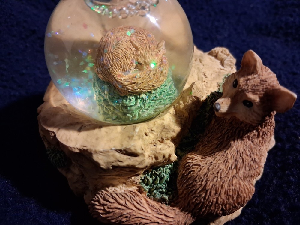 Giuseppi Studio 100 Fox Snow Globe Paperweight