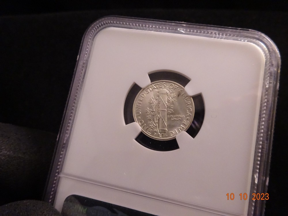 1945-D Mercury Dime, NGC MS67 FB