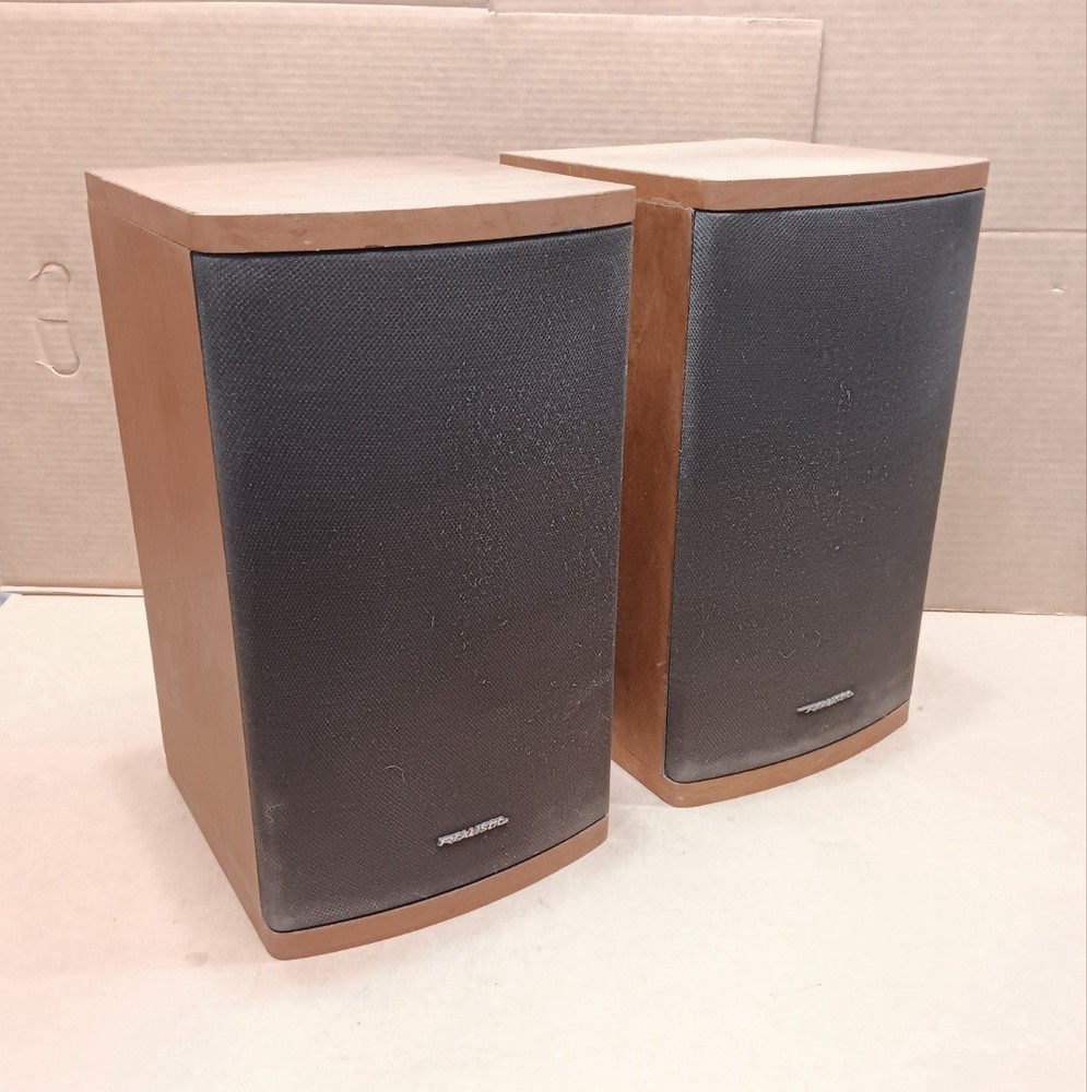 VIntage Realistic Nova 14 Bookshelf Speakers