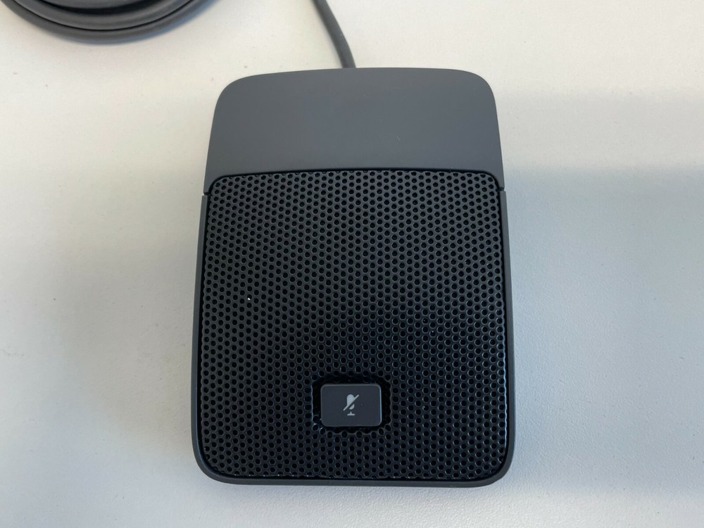 J1: Cisco CP-MIC-WIRED-S Wired Microphone