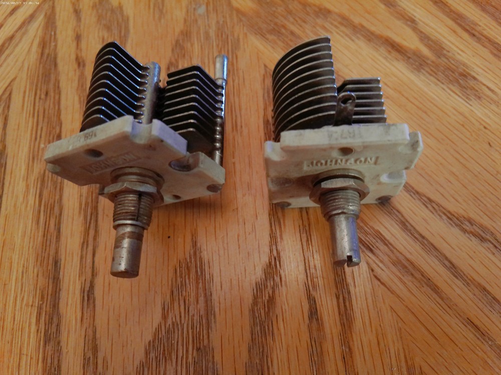 Pair of Similar Johnson Transmitting Capacitors Each 75pf