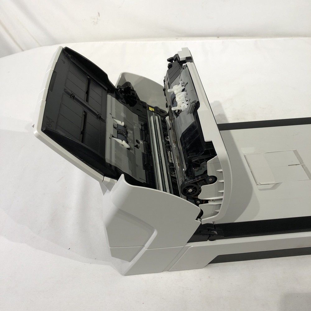 Fujitsu fi-6230Z Flat-Bed/ADF Document Scanner PA03630-B555- Untested