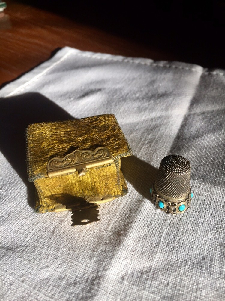 Antique Sewing Thimble And Case