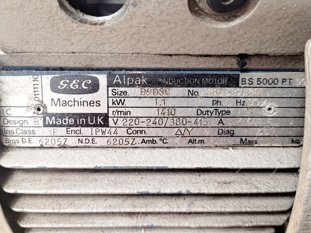 Edwards E2M40 Vacuum Pump