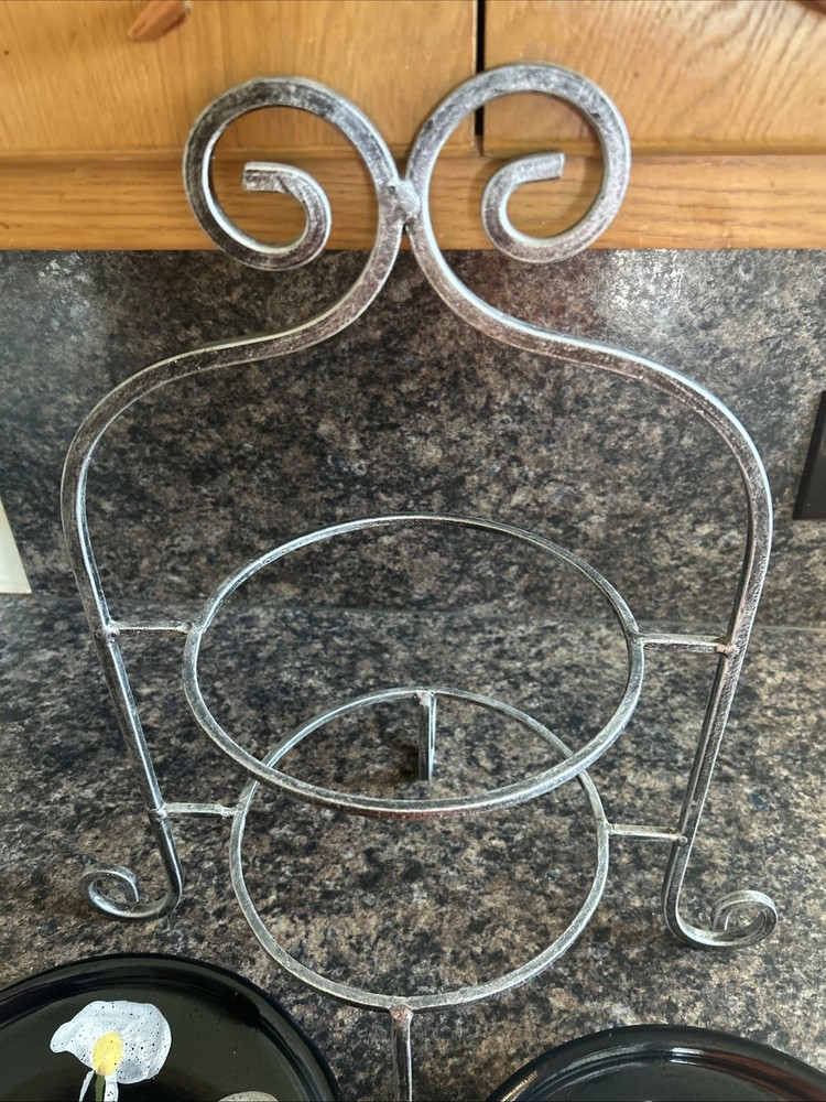 2-tier Serving Tower with Plates Heavy Duty