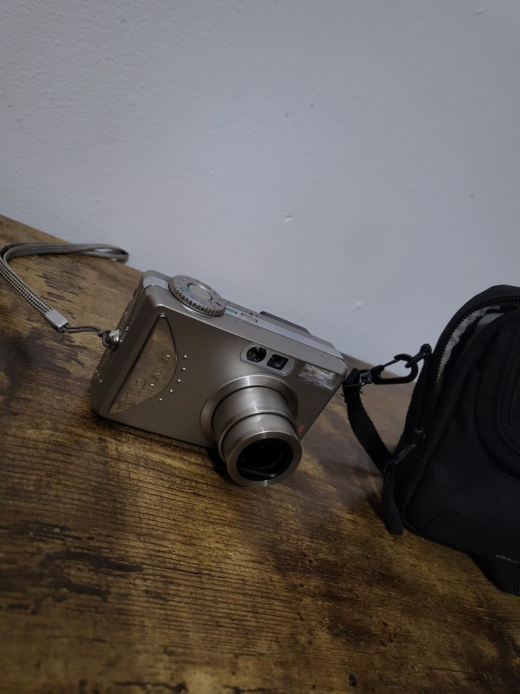 Premier DC-5330 Compact Camera 5.25MP Silver Working + Case