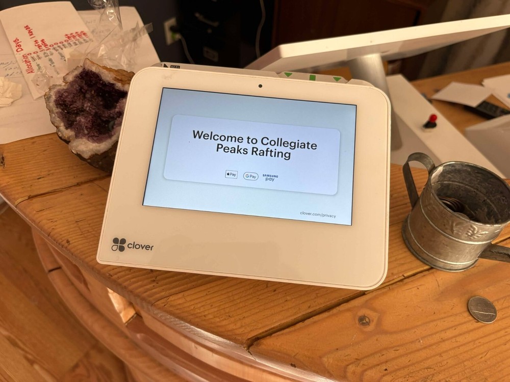 Clover POS System. Complete