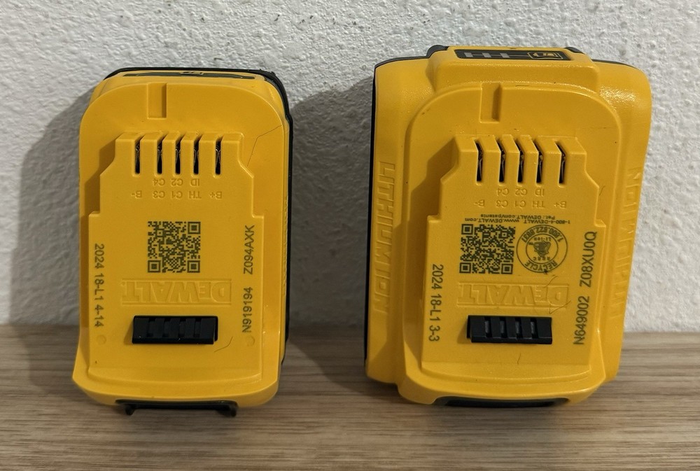 DEWALT DCF845D1E1 20V MAX XR Impact Driver Kit