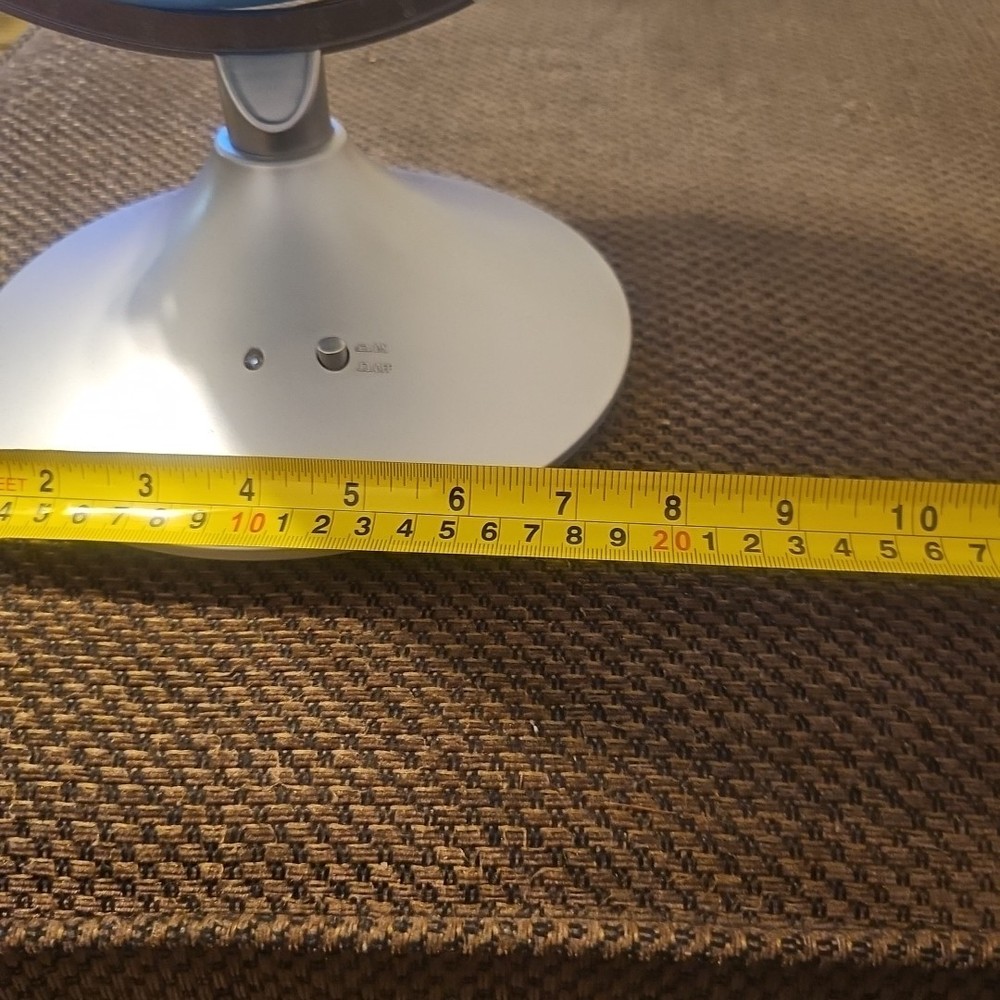 Light-up World Globe Table Lamp Nightlight 13"Diameter - Works