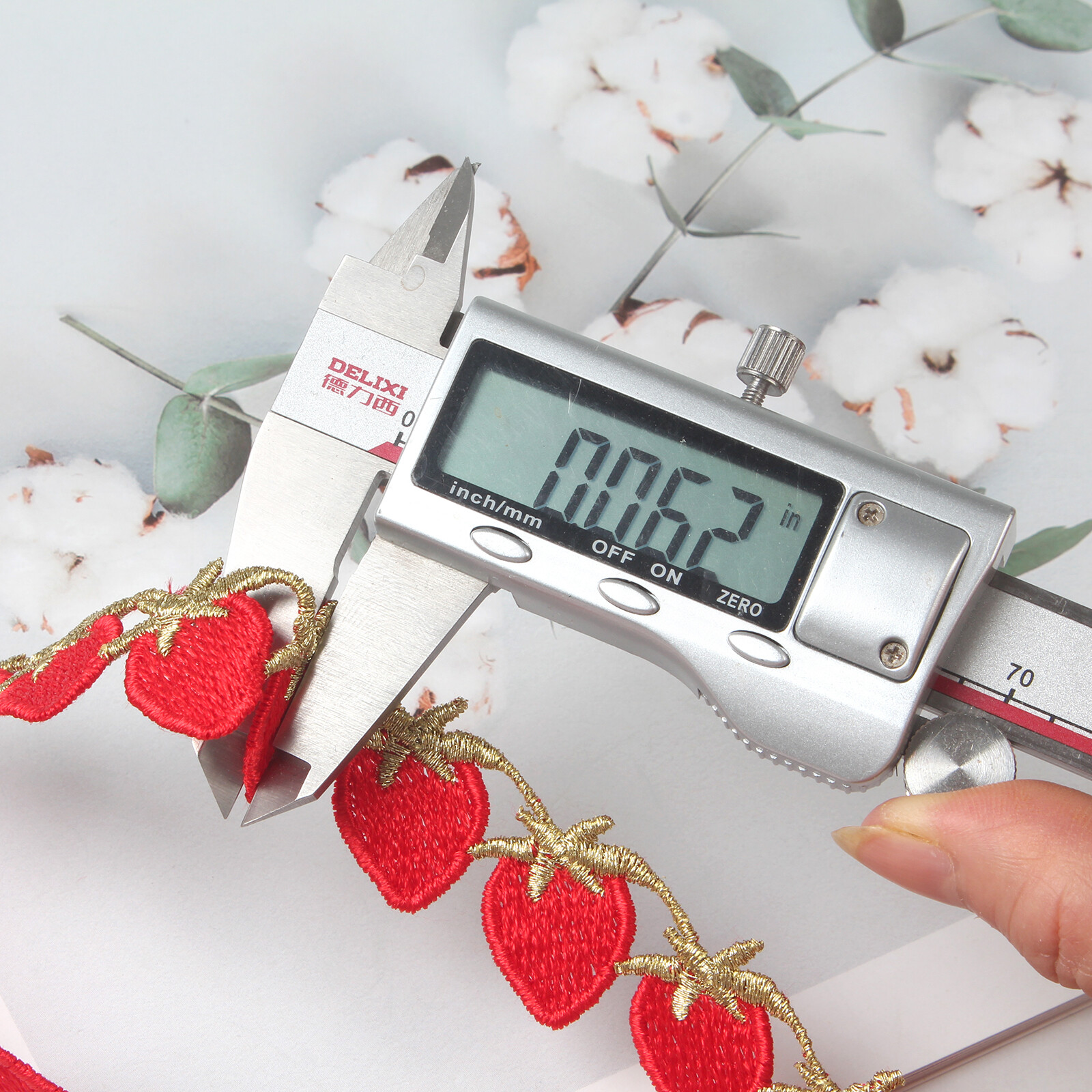 5 Yards Strawberries Shaped Embroidered Lace Trim Ribbon