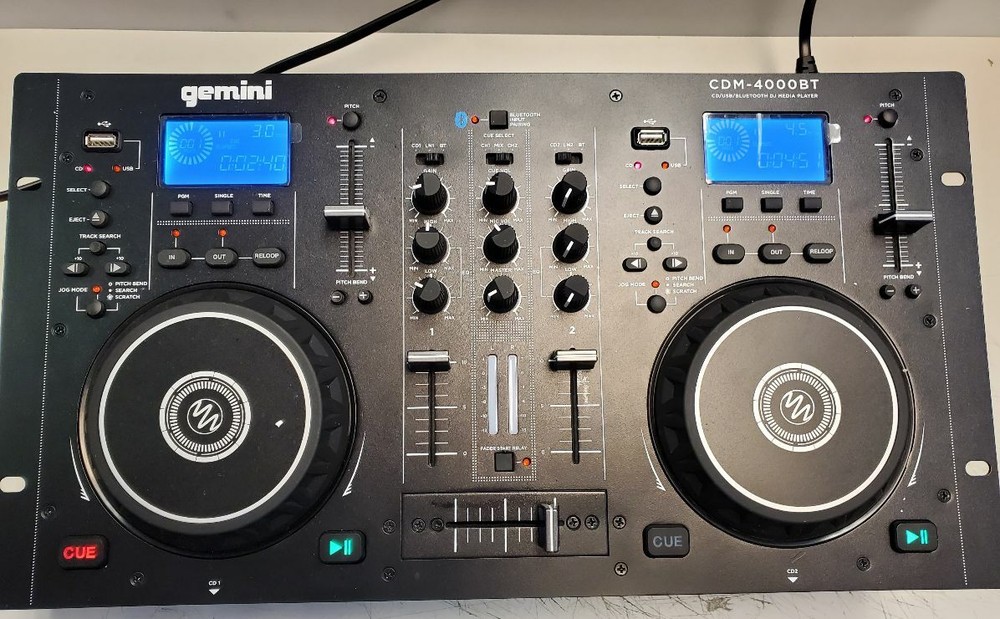 GEMINI CDM-4000BT DUAL CD/USB MEDIA PLAYER BLUETOOTH