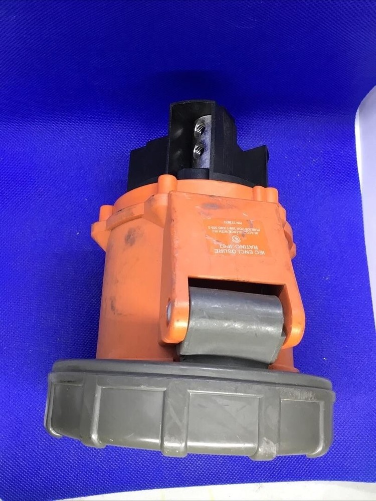 372072 Female End Plug