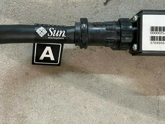 Sun Microsystems SQE24240V16A Outlet Power Distribution Strip