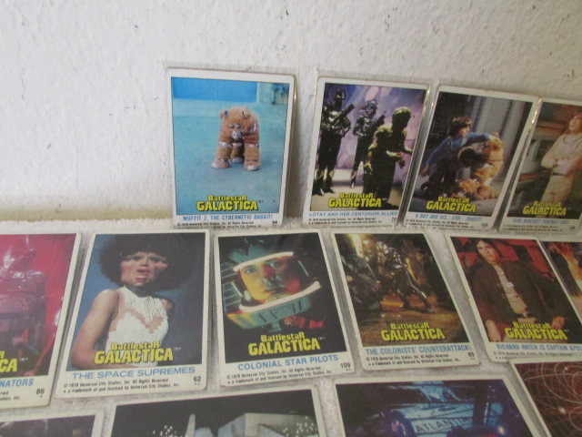 BATTLESTAR GALACTICA CARD BX 3