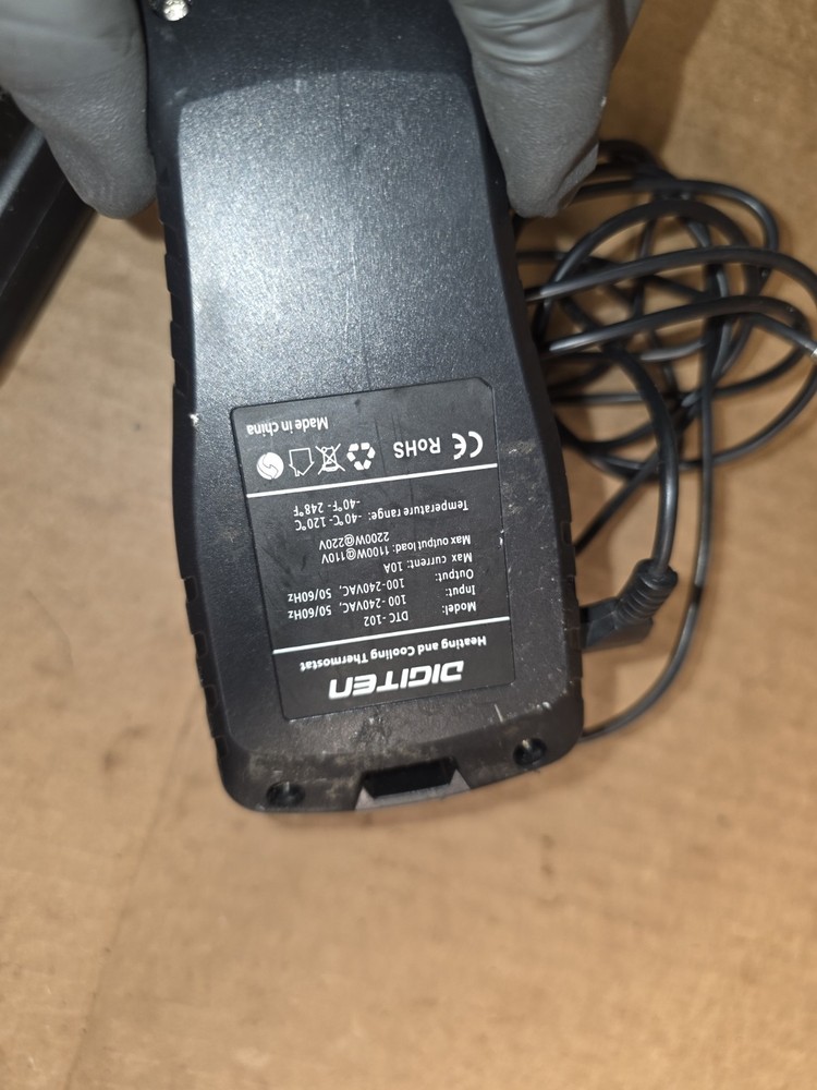 DIGITEN DTC-102 Digital Temperature Controller Thermostat Heating & Cooling 110V