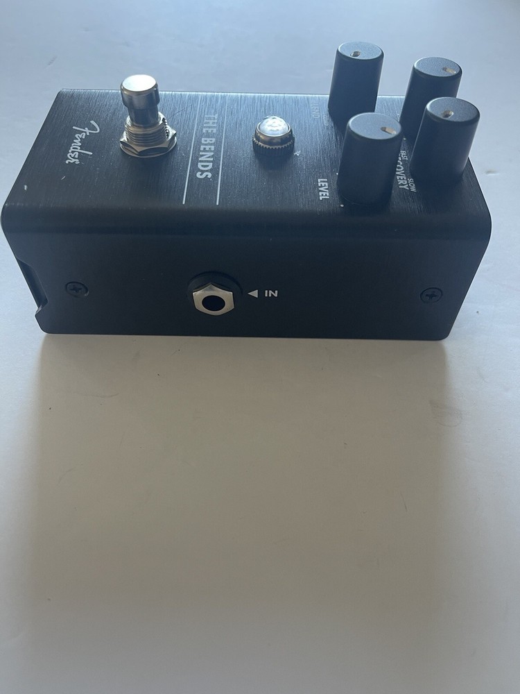 Fender The Bends Compressor Compression Guitar Effect Pedal + Original Box