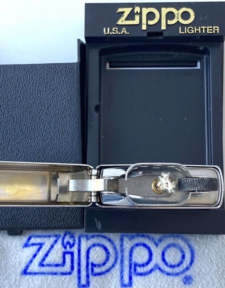 ZIPPO PREVIOUSLY COLLECTED Not Used Zi Lighter FLAME Repeat 2004 Reverse