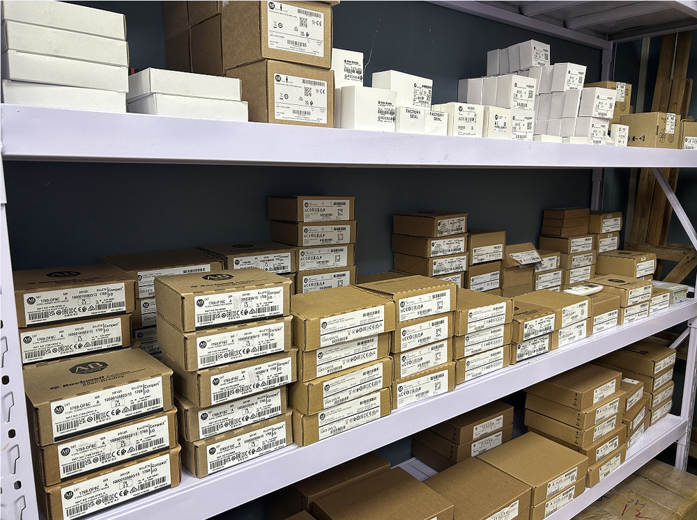 2022 AB 1734-OB8S Safety Sourcing Output Module 1734OB8S
