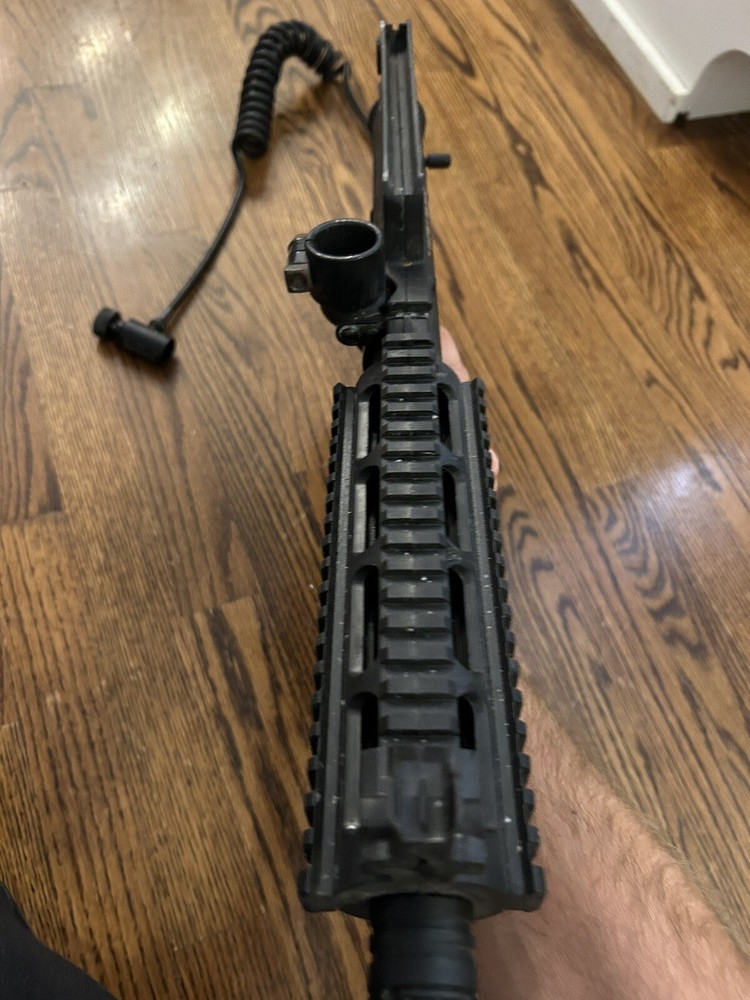 Semi-auto Tippmann Alpha Black Paintball Gun