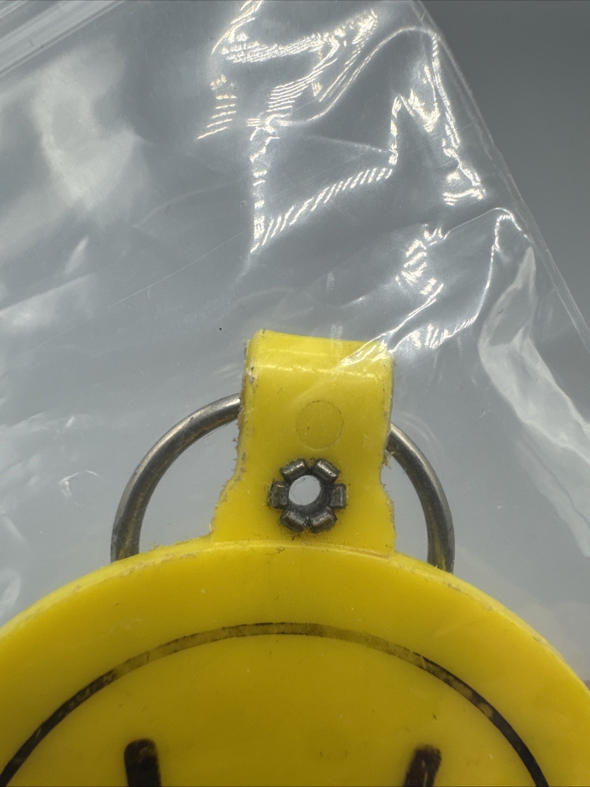 Drug Rep Key Chain “Doxidan Did It” Pharmaceuticals Yellow Smiley Face Some Wear