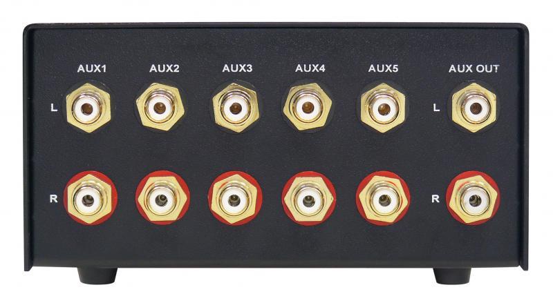 Dynavox Input Expansion / Switch AUX-S Silver Source Switcher